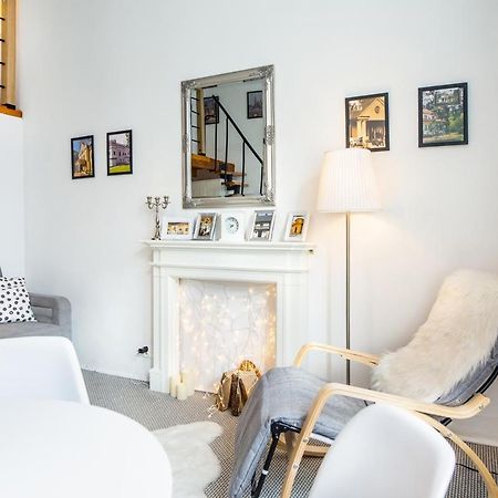 Miodowa Apartment Красков Екстериор снимка