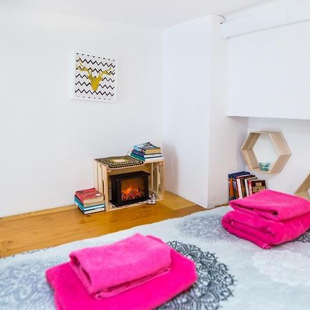 Miodowa Apartment Красков Екстериор снимка